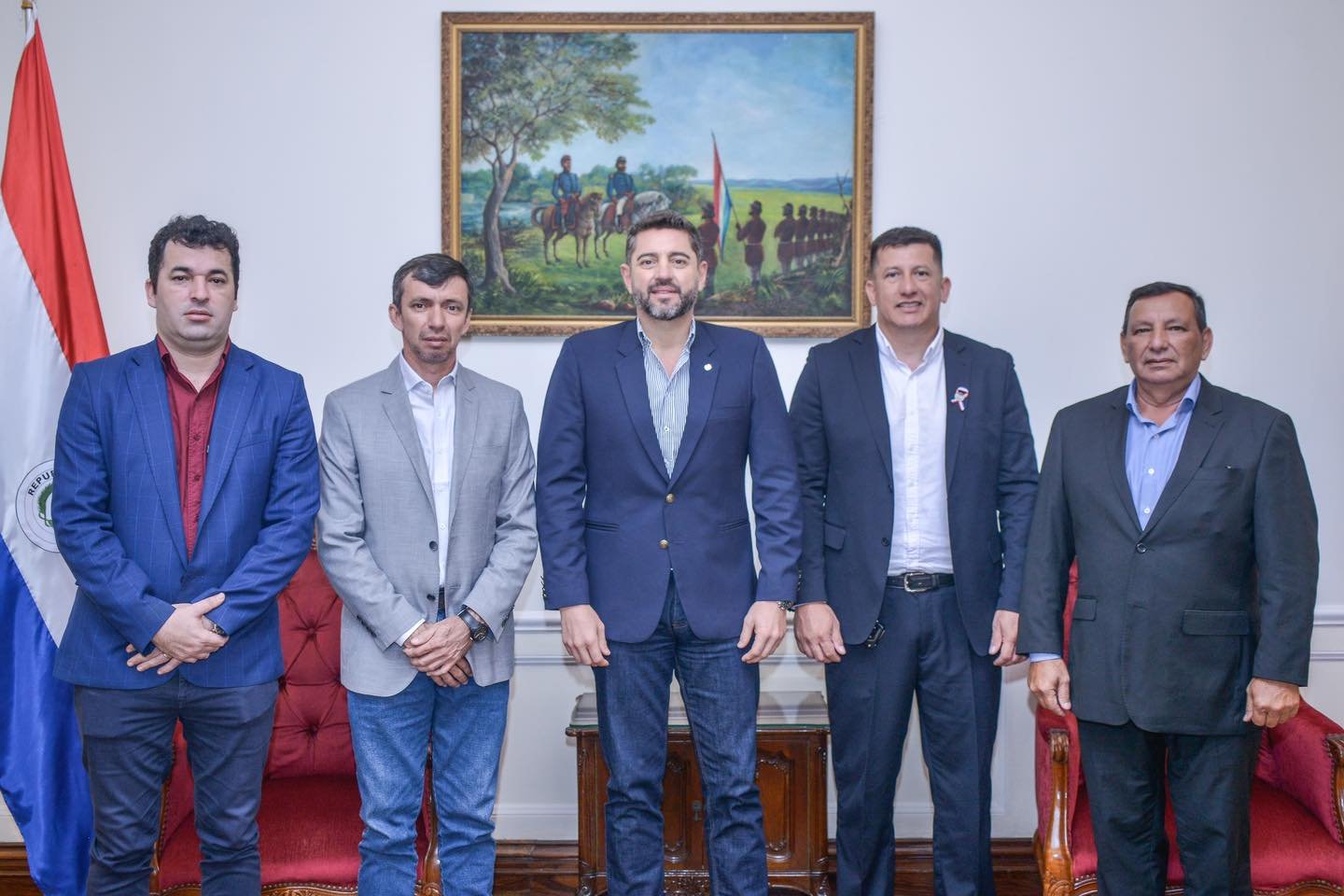 El Vicepresidente de la República recibió a los intendentes de Mayor Martínez, Cerrito y Yabebyry.